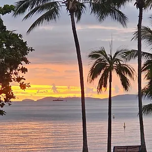 Emthree Seaside Townsville